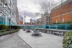 915 - 96 ST PATRICK STREET Toronto