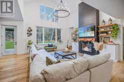 1025 DAVIS DRIVE Gravenhurst