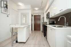 904 - 2212 LAKE SHORE BOULEVARD W Toronto