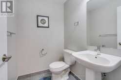 250 - 555 WILLIAM GRAHAM DRIVE Aurora