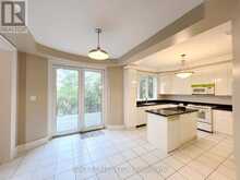 2167 BLOOMFIELD DRIVE Oakville