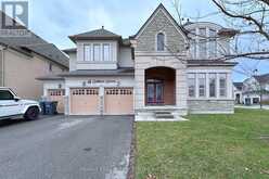 18 SOLSTICE STREET Brampton