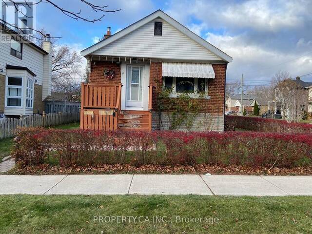 LOWER - 38 FLORENS AVENUE Toronto Ontario