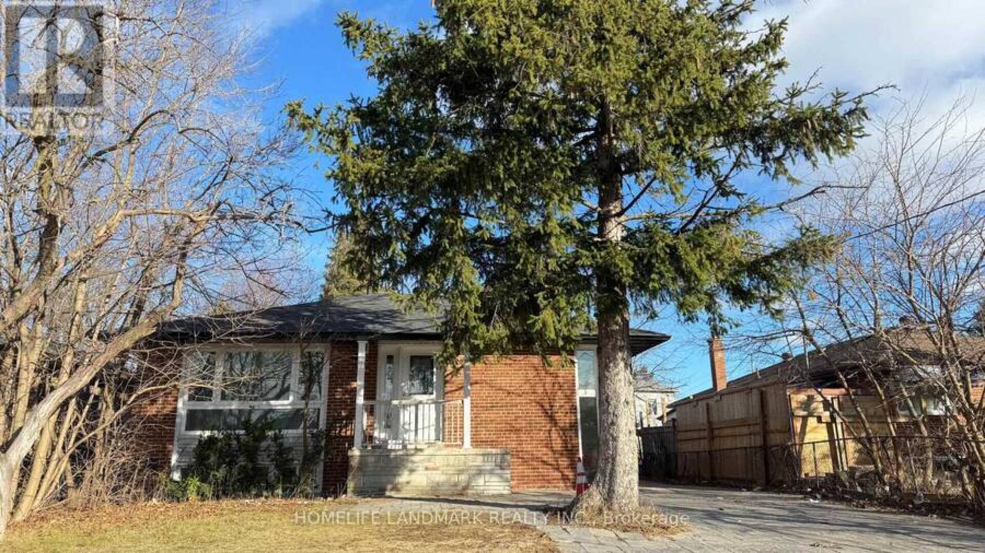 (MAIN) - 95 SUSSEX AVENUE Richmond Hill