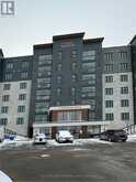 #406 - 15 KNEESHAW DRIVE Barrie