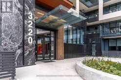 1004 - 3220 WILLIAM COLSTON AVENUE Oakville