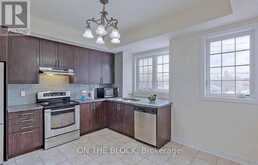 3761A ST CLAIR AV AVENUE E Toronto