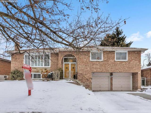 19 MEADOWLAND GATE Brampton Ontario