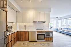 217 - 7 KENASTON GARDENS Toronto