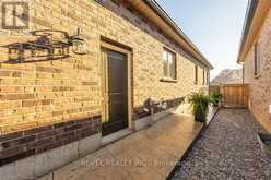 135 GRETI DRIVE Hamilton