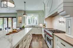 1052 MELVIN AVENUE Oakville