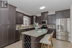 1351 UPPER PARADISE ROAD W Hamilton