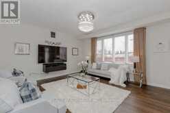 1351 UPPER PARADISE ROAD W Hamilton