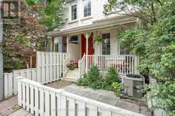 109 MANNING AVENUE Toronto