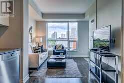 419 - 23 GLEBE ROAD W Toronto