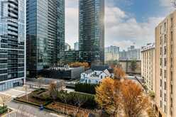 507 - 100 HAYDEN STREET Toronto