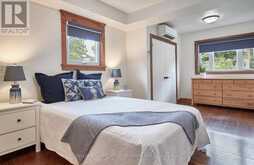 UPPER - 292 WITHROW AVENUE Toronto