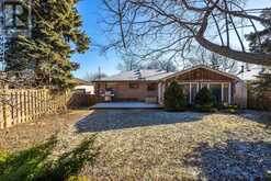 42 SIR RAYMOND DRIVE Toronto