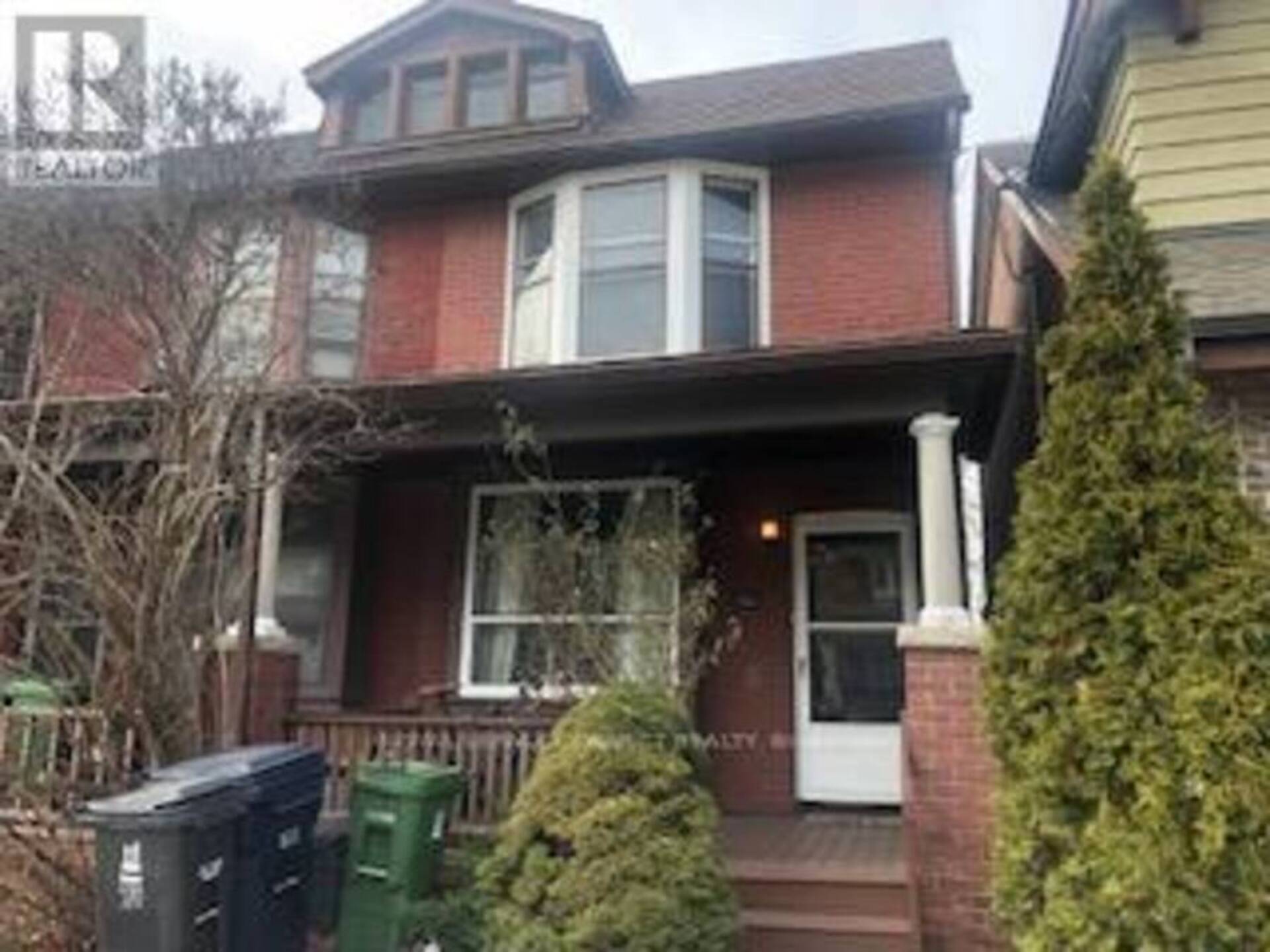 920 WOODBINE AVENUE Toronto