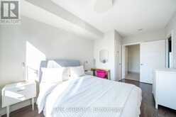 905 - 28 LINDEN STREET W Toronto