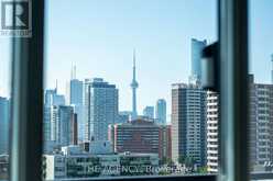 905 - 28 LINDEN STREET W Toronto