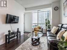 809 - 215 FORT YORK BOULEVARD Toronto