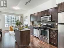 809 - 215 FORT YORK BOULEVARD Toronto