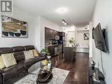 809 - 215 FORT YORK BOULEVARD Toronto