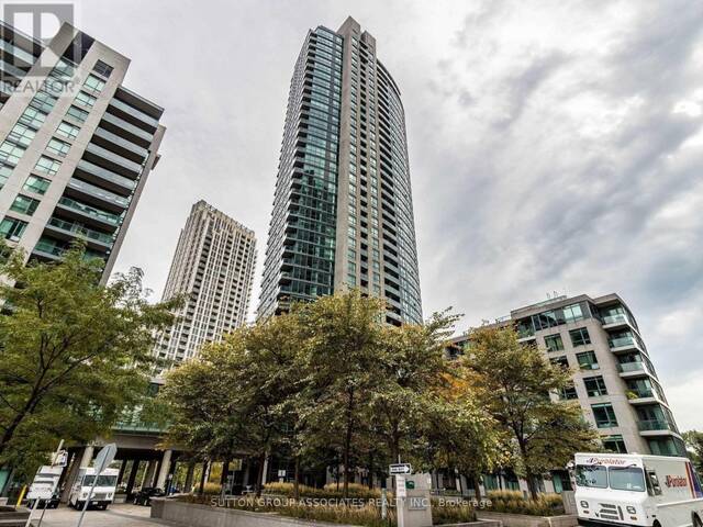 809 - 215 FORT YORK BOULEVARD Toronto Ontario