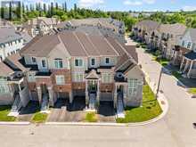 123 LYALL STOKES CIRCLE East Gwillimbury