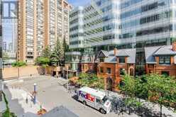 301 - 8 SULTAN STREET Toronto