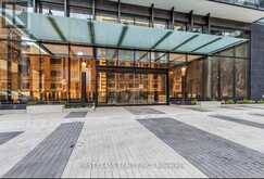 1004 - 117 BROADWAY AVENUE Toronto