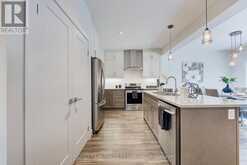 2194 WESTPOINT HEIGHTS London