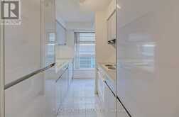 1005 - 50 LOMBARD STREET Toronto