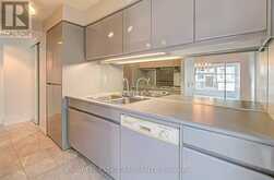 1005 - 50 LOMBARD STREET Toronto