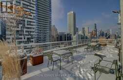 1005 - 50 LOMBARD STREET Toronto