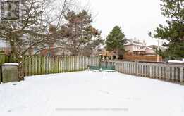 1206 LINDSAY DRIVE Oakville