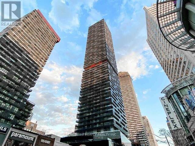 2105 - 8 EGLINTON AVENUE E Toronto Ontario