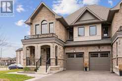 1 ALAN WILLIAMS TRAIL Uxbridge