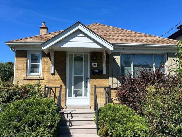 26 EDGECROFT ROAD Toronto Ontario