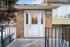 12 COURTLEIGH SQUARE Brampton