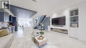 291 GILBERT AVENUE Toronto