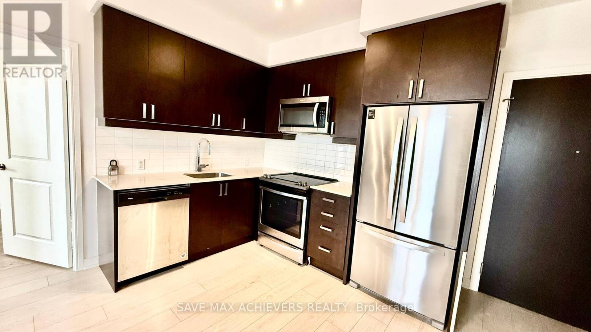 722 - 8 NAHANI WAY Mississauga