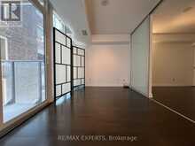 302 - 126 SIMCOE STREET Toronto