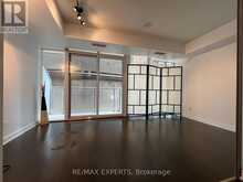 302 - 126 SIMCOE STREET Toronto