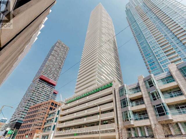 3506 - 2221 YONGE STREET Toronto Ontario