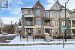 2 SUMMERBEAM WAY Brampton