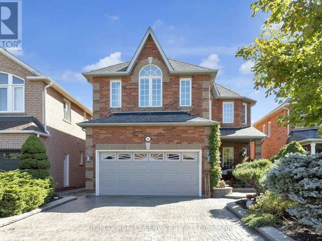 10 BARNES COURT Brampton Ontario