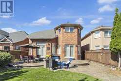 10 BARNES COURT Brampton