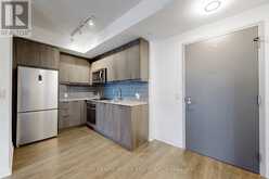 402 - 38 FOREST MANOR ROAD Toronto